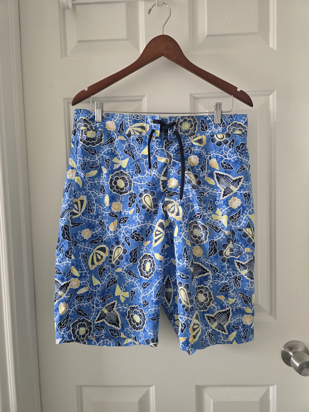Zegna Sport Men’s  Swim Trunks Shorts Blue Floral Print Size L Beach Summer